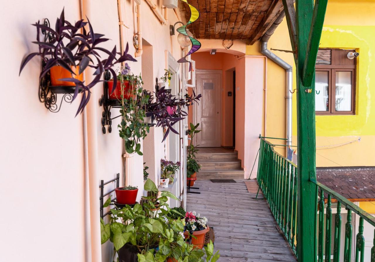 Butterfly Central Sibiu Exterior photo